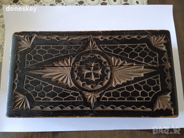 Дървена кутия черна, снимка 5 - Антикварни и старинни предмети - 37508699