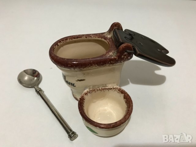 Френска винтидж солница moutardier wc форма на тоалетна чиния, снимка 2 - Аксесоари за кухня - 40652860
