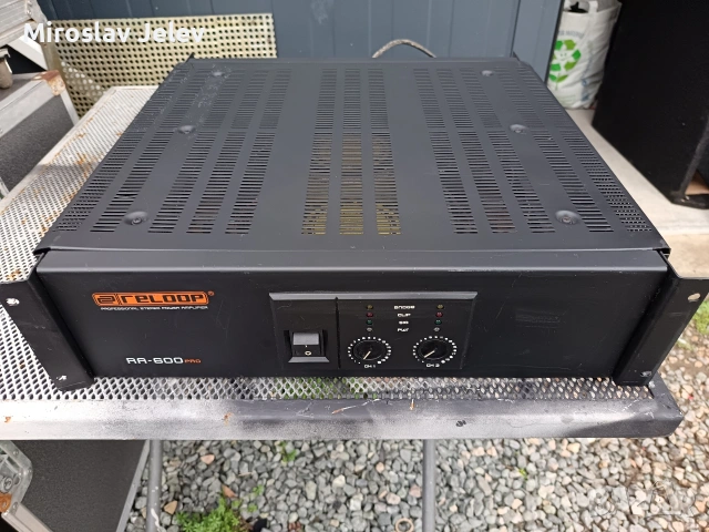 стъпало 2 по 300 вата , снимка 3 - Ресийвъри, усилватели, смесителни пултове - 53483613