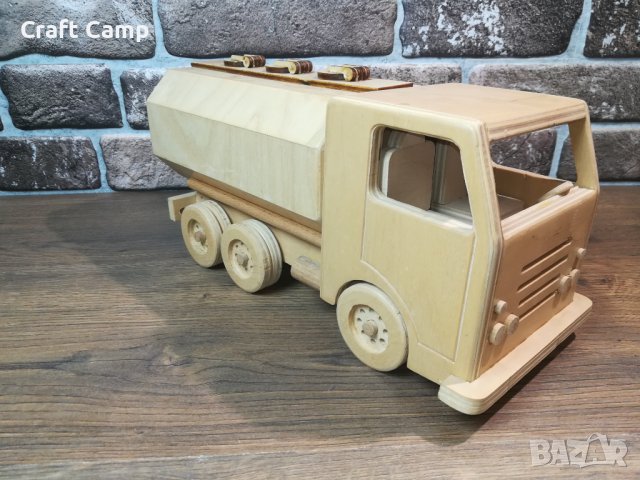 Дървен макет на камион - Цистерна – Craft Camp, снимка 1 - Коли, камиони, мотори, писти - 44115789