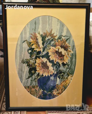 Продавам НОВ гоблен с рамка ,,Слънчогледи,, на Ван Гог