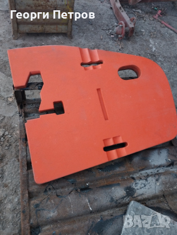 предни противотежести-тежини от чугун за Ню Холанд/New Holland, снимка 2 - Селскостопанска техника - 44853247