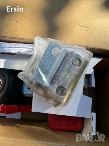 Оригинална Лапа AL-KO за Каравана (Чисто нова), снимка 10 - Ремаркета - 47744451