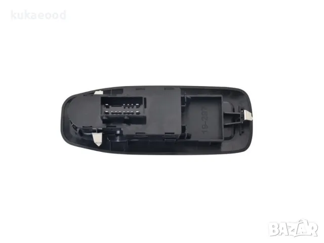 Бутони за ел стъкла на Peugeot 208 (2012-2019), снимка 2 - Части - 48626415