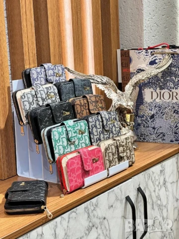 портмонета christian dior louis vuitton , снимка 5 - Портфейли, портмонета - 51293985