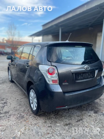 Тойота Версо на части Toyota Verso 2.0 D-4D 126 к.с. (09-13)г. , снимка 2 - Автомобили и джипове - 51277138