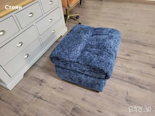 Синя табуретка от плат с функция ракла, снимка 5 - Дивани и мека мебел - 52011027