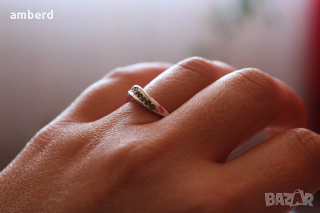 Нежен сребърен пръстен със зелени циркони - модел R049, снимка 7 - Пръстени - 28853533