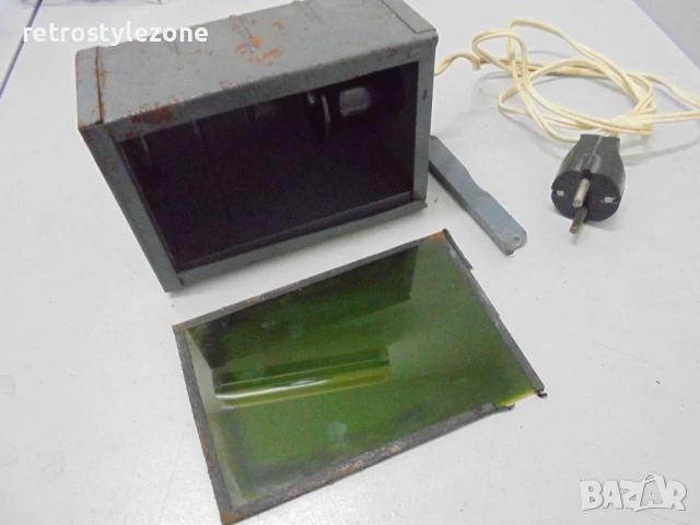 № 8100  стара руска фотолампа с филтър за тъмна стая , снимка 4 - Други ценни предмети - 50729960