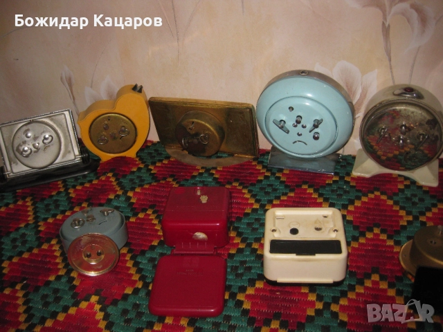 Лот, от 11 стари часовници. Цена 140 лева(71.58 €), за всичко. Пращам по Еконт. За София, може да ги, снимка 7 - Антикварни и старинни предмети - 52025199