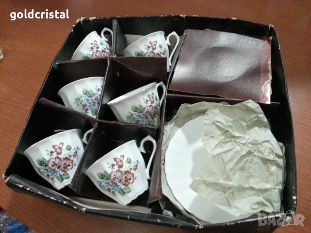 Български костен порцелан Бононя чаши за кафе, снимка 1 - Антикварни и старинни предмети - 44088883