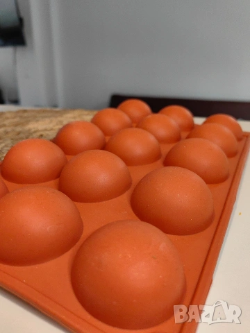 15 гнезда полусфери полу сфера топка полукръг силиконов молд форма гипс сапун шоколад шоко бомби, снимка 4 - Форми - 53016098