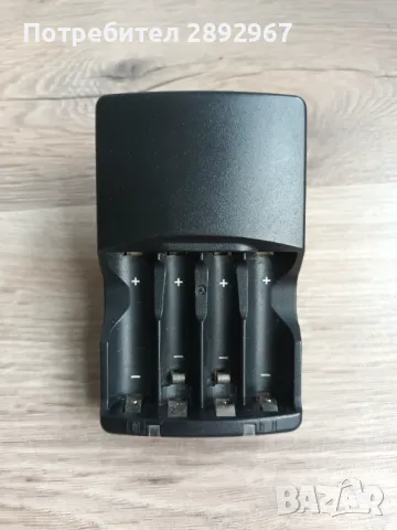 Зарядно устройство за батерии 1,5V АА / AAA