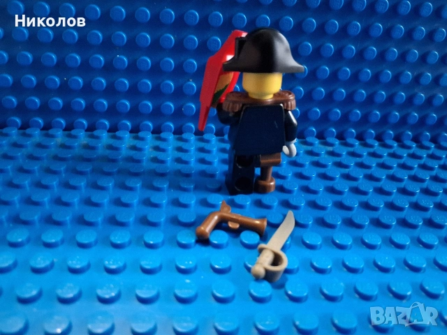 LEGO 90-те пират + аксесоари, снимка 2 - Конструктори - 53437317