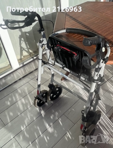 Продавам количка-проходилка възрастни хора, сгъваема. Запазена, снимка 9 - Други - 52386715