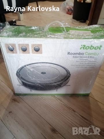IRobot-Roomba Combo robot vacuum and mop