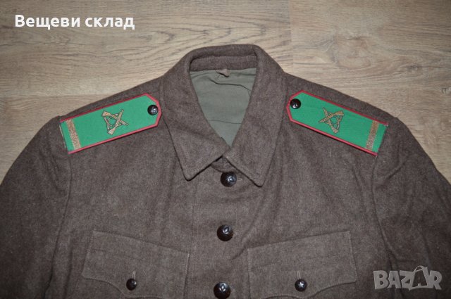 Шаячна зимна куртка на ефрейтор НСГВ Гранични войски, снимка 2 - Антикварни и старинни предмети - 43507118