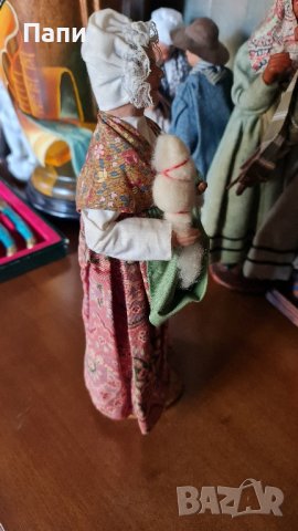 Винтидж баба с вретено от средата на 20-ти век, снимка 2 - Антикварни и старинни предмети - 43222834