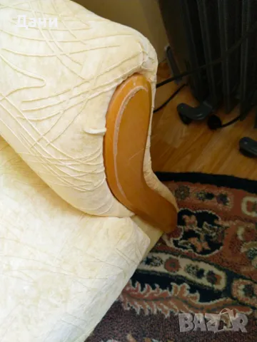 Двуместен разтегателен диван в отлично състояние удобен за спане, снимка 3 - Дивани и мека мебел - 48008697