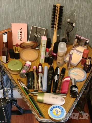 Огромен лот маркова козметика