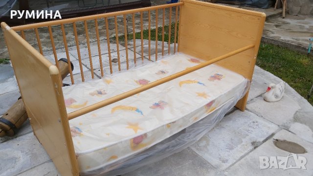 Детско креватче с матрак, снимка 3 - Бебешки легла и матраци - 28382641