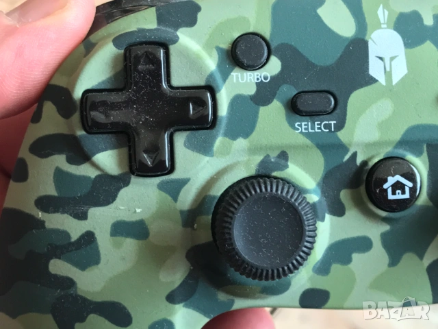 Spartan Gear Hoplite Green Camo, геймърски контролер за PC и PS4, снимка 2 - Джойстици и геймпадове - 53587204