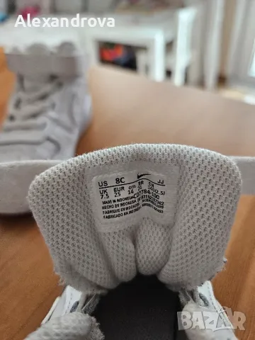 маратонки Nike, снимка 5 - Детски маратонки - 50277866