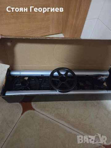 Стойка за 4 автомобилни гуми с джанти / За гуми с ширина до 22,5 см.