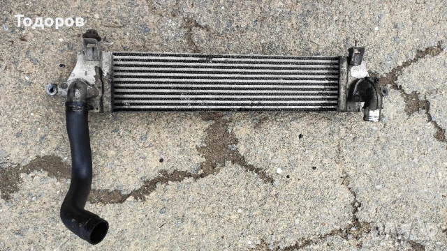 Интеркулер за Nissan Qashqai 2.0 dCi 4x4 2007 150кс, снимка 2 - Части - 50778600