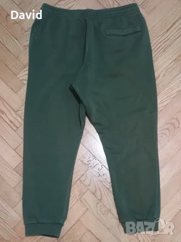 Оригинално Мъжко Долнище Nike Club Fleece Tapered Jogging Pants, снимка 2 - Спортни дрехи, екипи - 47778092