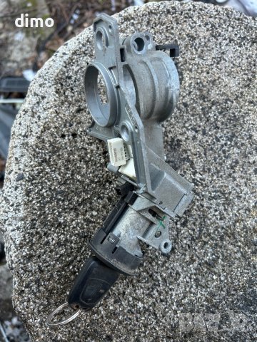 конактен ключ за Opel Astra H Zafira B след 2005г., снимка 2 - Части - 43936502