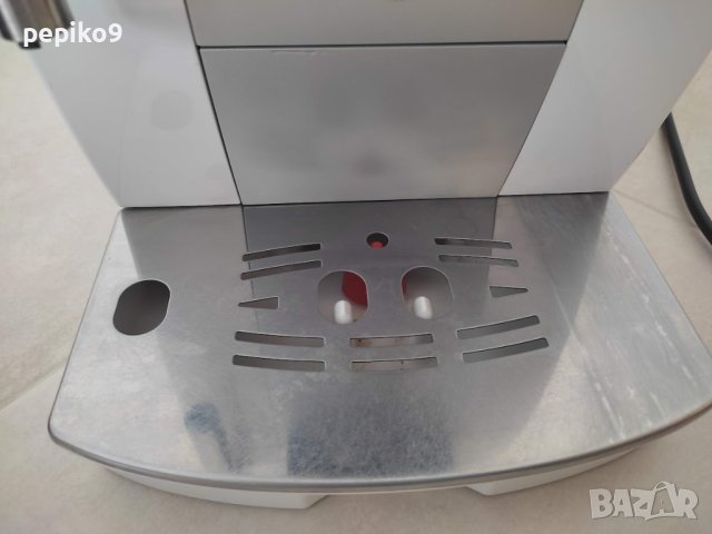 Продавам кафемашини внос от Германия робот пълен автомат DELONGHI MAGNIFICA S ESAM 22, снимка 8 - Кафемашини - 43167683