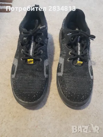 Работни обувки 46, снимка 2 - Ежедневни обувки - 48516292