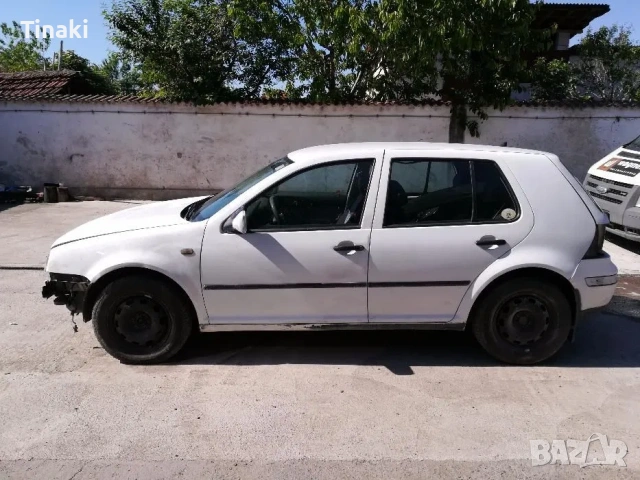 VW Golf4 1.9tdi НА ЧАСТИ, снимка 4 - Автомобили и джипове - 53437794