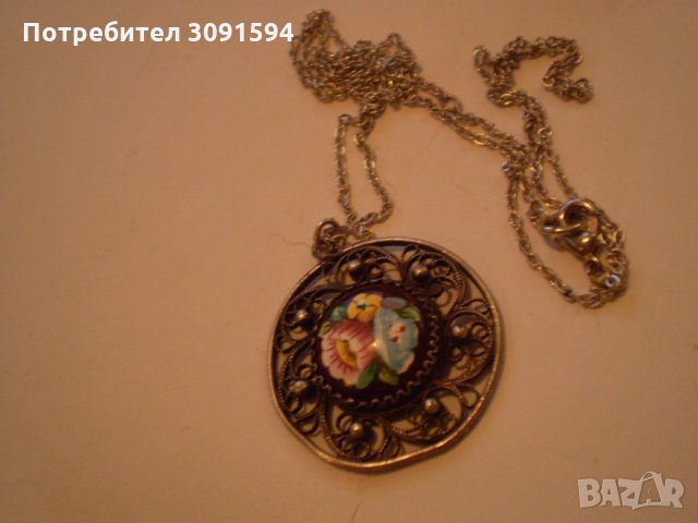 Ретро медальон посребрен филигран с порцелан, снимка 2 - Други ценни предмети - 35000059