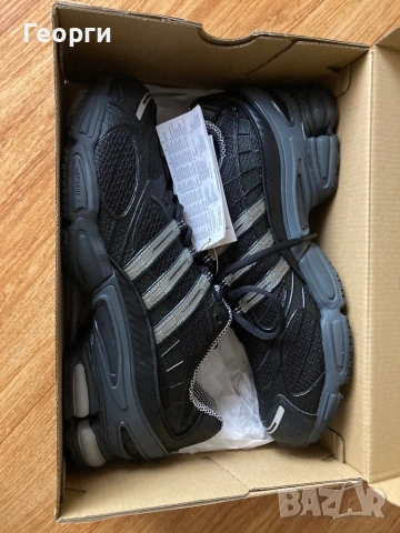 Оригинални мъжки маратонки Adidas, снимка 3 - Маратонки - 53372952