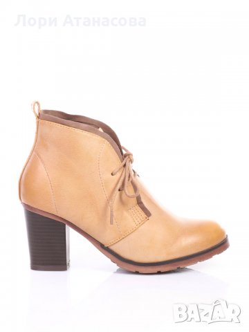 Изчистен и много актуален модел дамски боти, с които ще се чувствате отлично през целия ден., снимка 2 - Дамски боти - 28437857
