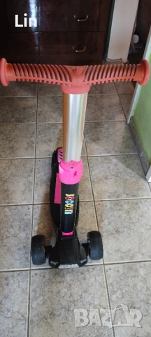 Детска тротинетка , снимка 4 - Скутери и тротинетки - 51114155