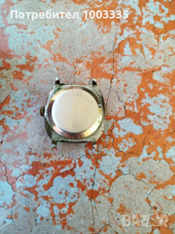 Часовник Победа , снимка 3 - Антикварни и старинни предмети - 50007411