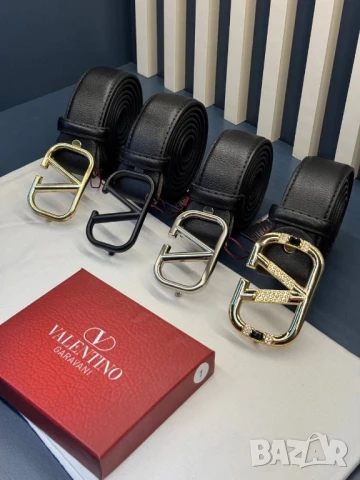 колани от естествена кожа в кутия valentino garavani 