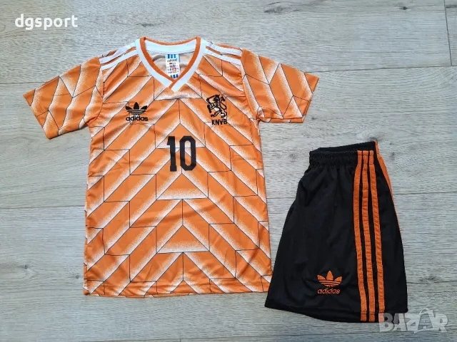 Детски екип на Рууд Гулит и Марко ван Бастен ретро Холандия!!!, снимка 2 - Футбол - 49125771