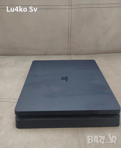 PlayStation 4 Slim 500GB + 2 джойстика + 3 игри, снимка 2 - PlayStation конзоли - 52954221