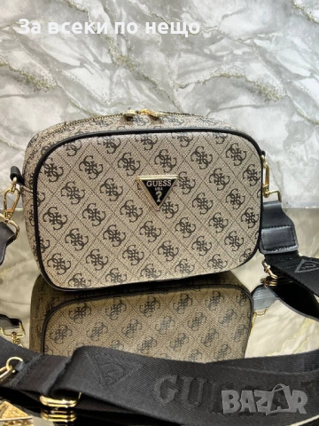 Guess Дамска Чанта С Дълга Дръжка За През Рамо Код SK143, снимка 9 - Чанти - 52518195