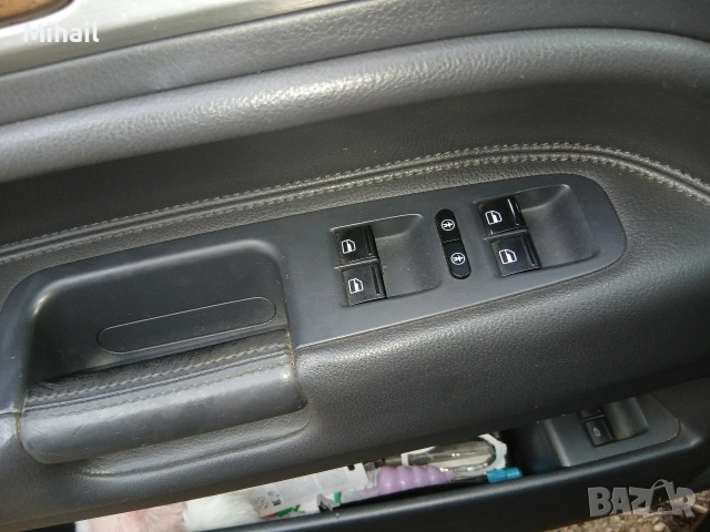 продава се Volkswagen Touareg, снимка 8 - Автомобили и джипове - 52692202