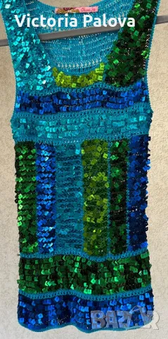 Красив бляскав топ за парти