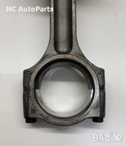 Бутало с биела за Mercedes X class Nissan Navara 2.3 190 коня MAHLE 2018, снимка 2 - Части - 43116999