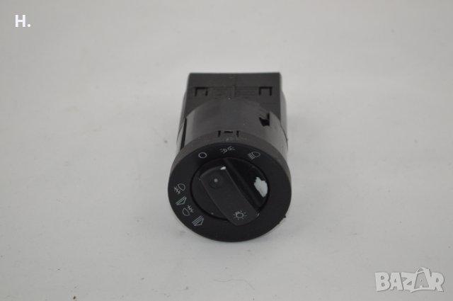 Ключ за фарове главни светлини Audi A4 Avant (B7) 3.0 TDI 2004-2008 г.