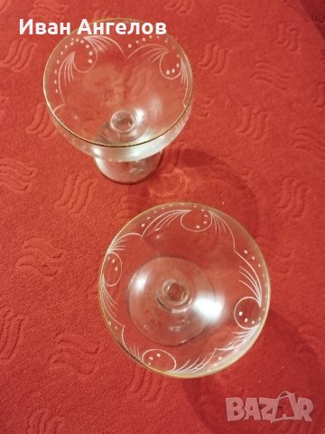 Стъклени чаши за шампанско 