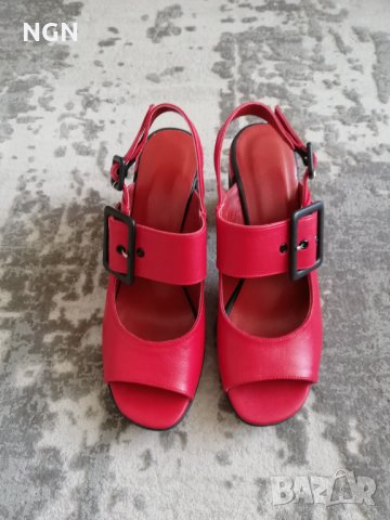 Модерни дамски сандали в червен цвят. Промо цена само 69.00 лева. , снимка 5 - Сандали - 33666977