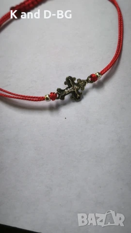 Гривна против уроки. гривничка от червен конец и сребърни елементи пробва 925, снимка 6 - Гривни - 50730591